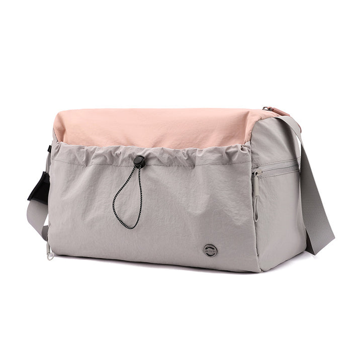 Practical Sports Bag With Expandable Storage Bowlift