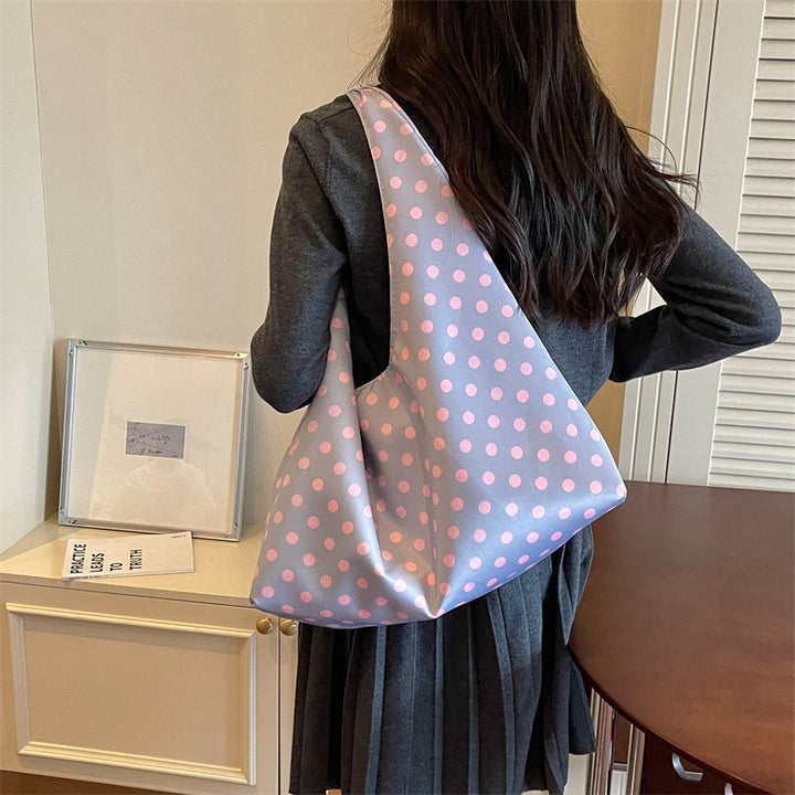 Modern Everyday Bag Bowlift