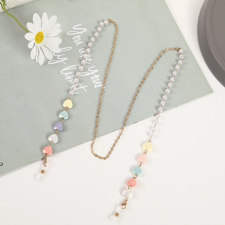 Heart Charm Eyewear Chain Bowlift
