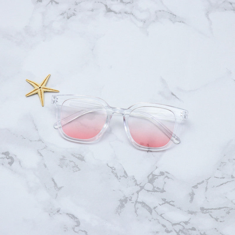 Fashion-Forward Oversized Square Sunglasses Bowlift