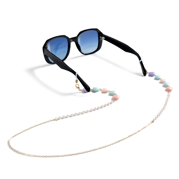 Heart-Shaped Beaded Eyewear Chain Bowlift