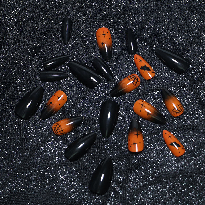 Halloween-Themed Press-On Nail Art Set Bowlift