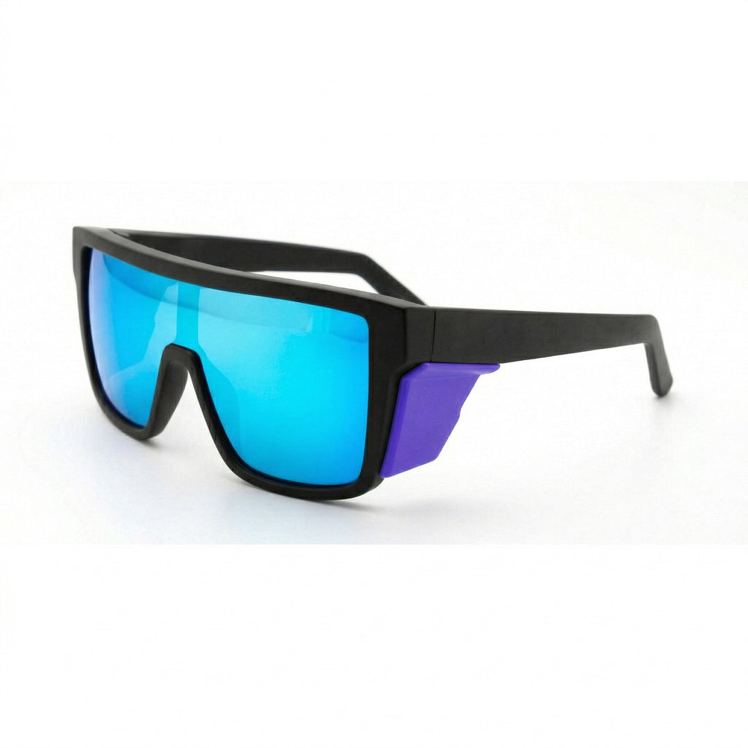 Ladies sports sunglasses in a modern design with a wide frame and polarizing lenses Bowlift