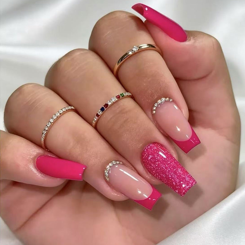 Glamorous Press-On Nail Set Bowlift