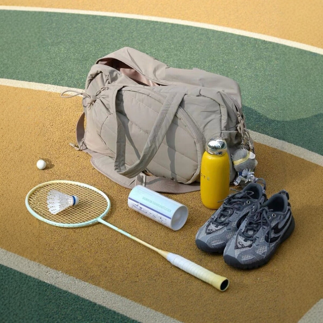 Padded Quilted Tennis Racket Duffel with External Racquet Sleeve Bowlift