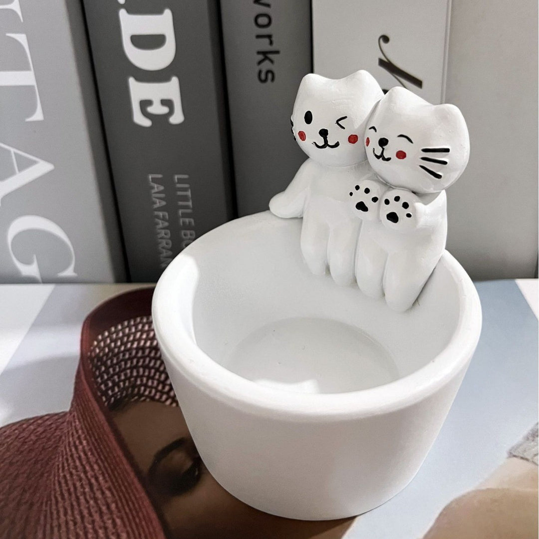 creative cat shelf Bowlift