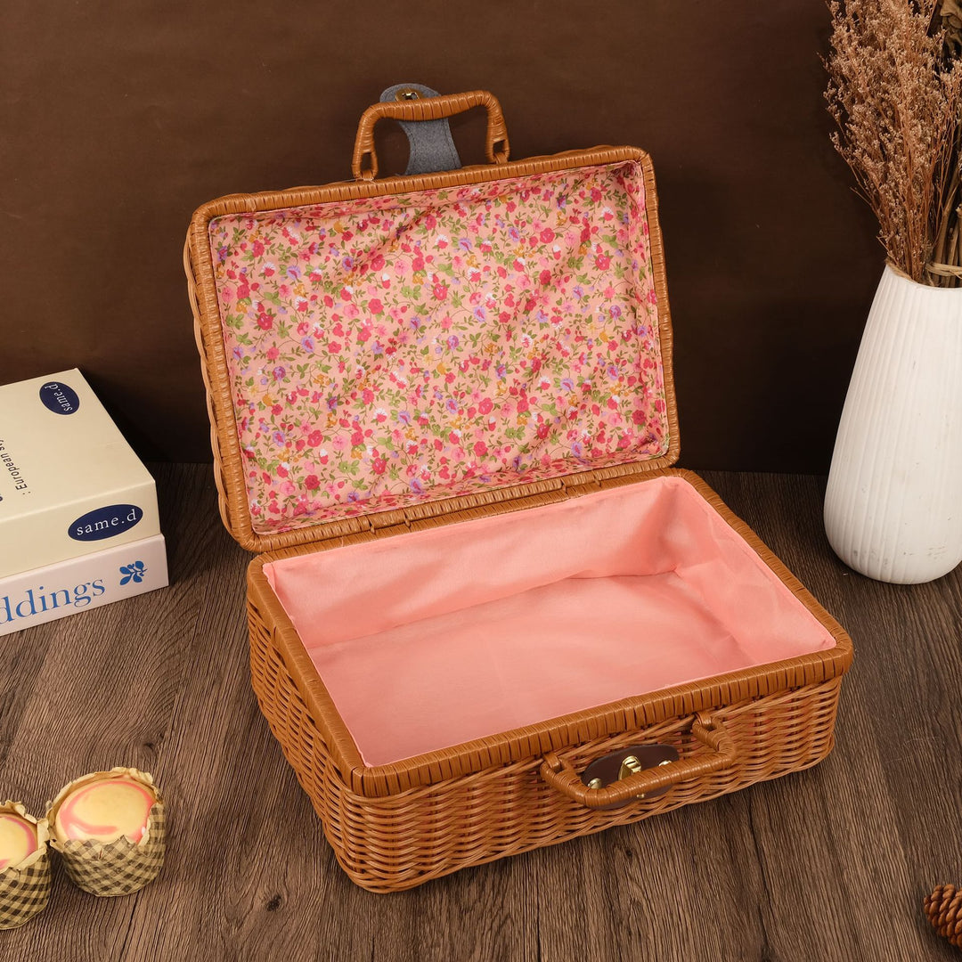 Stylish Woven Storage Case Bowlift