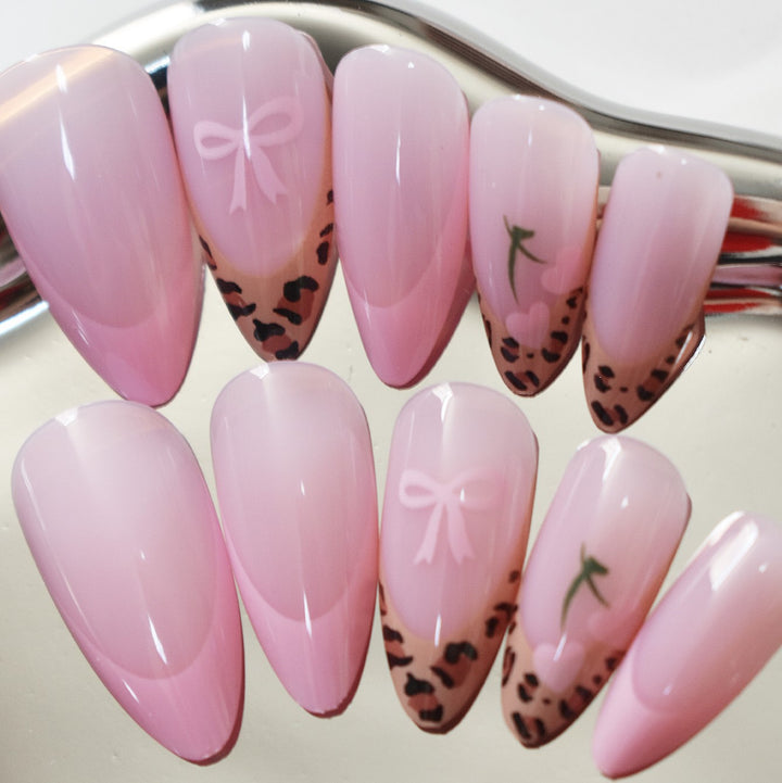 Stylish Nail Art Bowlift