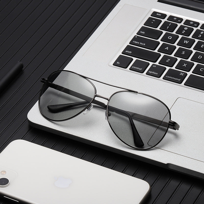 Modern Angular Frame Sunglasses Bowlift