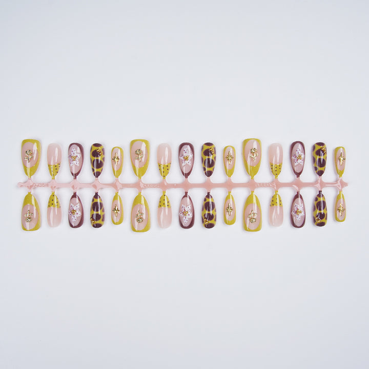 Elegant Artificial Nail Set with Unique Design Bowlift