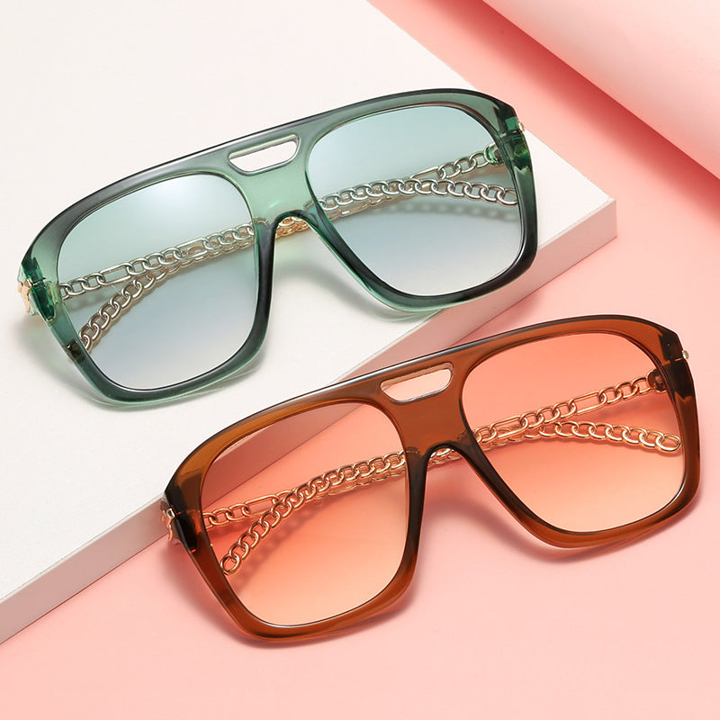 Ladies Luxurious Sunglasses with Unique Chain Frame Bowlift