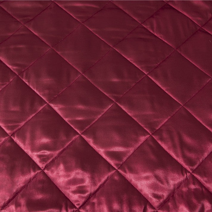 Reversible Quilted Blanket Bowlift