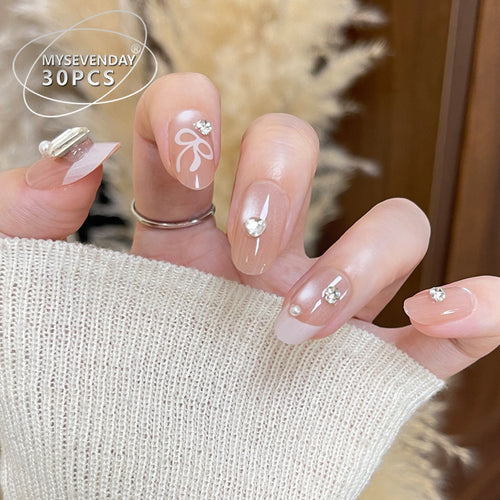 Elegant Rhinestone-Embellished Press-On Nails Bowlift