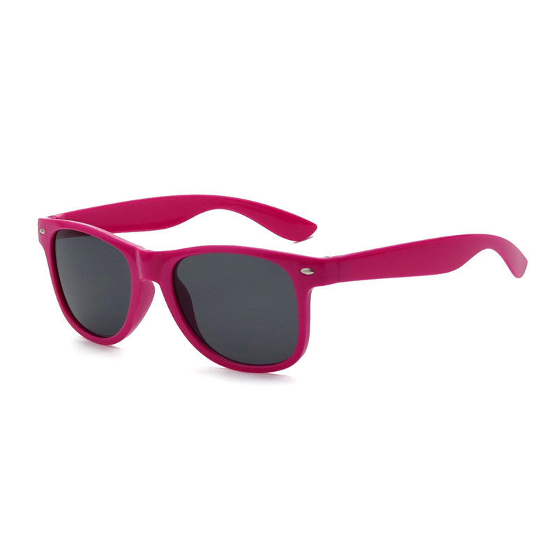 Classic Pilot Style Sunglasses Bowlift
