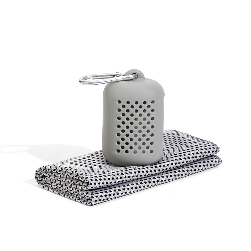Unisex cooling towel in storage case Bowlift