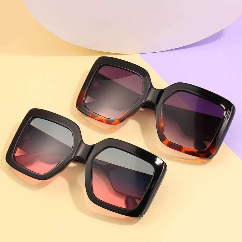 Oversized Statement Sunglasses Bowlift