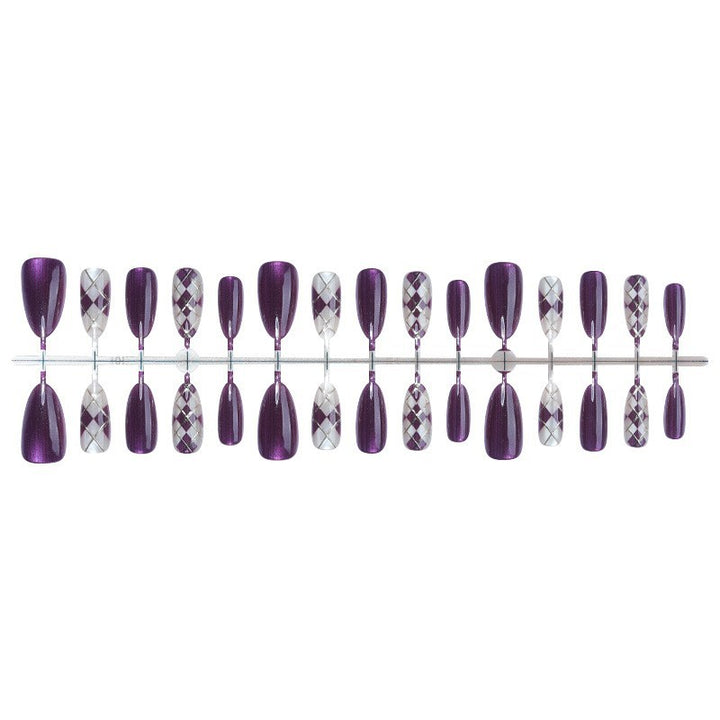 Elegant Chic Press-On Nail Set Bowlift