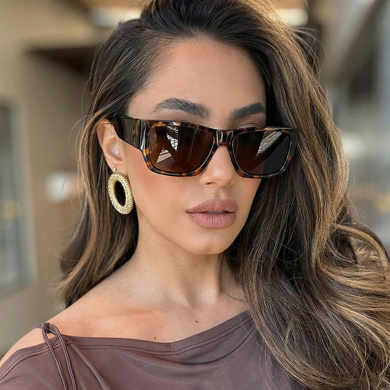 Men's Bold Square Frame Sunglasses Bowlift