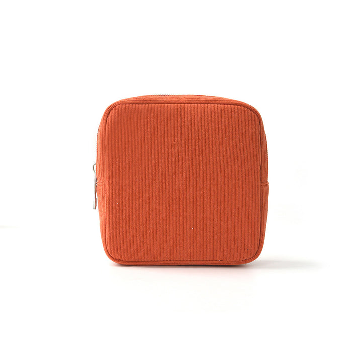Cosmetic storage bag with structured surface Bowlift