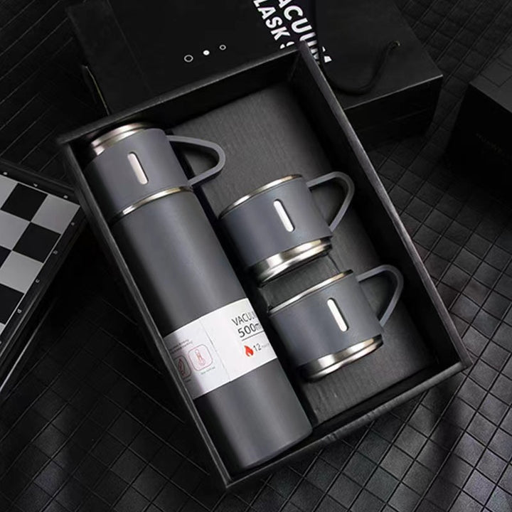 Women’s stainless steel vacuum flask with two accompanying cups Bowlift