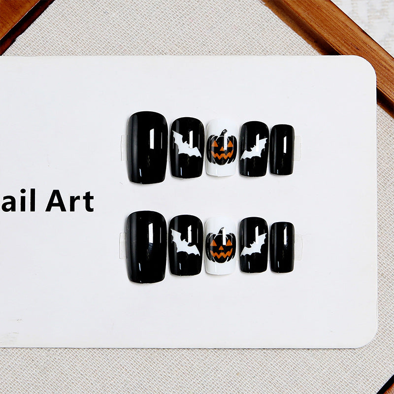 Acrylic nail set with Halloween motifs Bowlift
