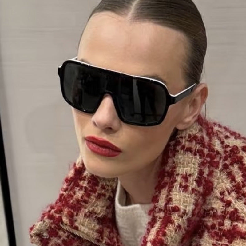 Women oversized sunglasses with wide frame Bowlift