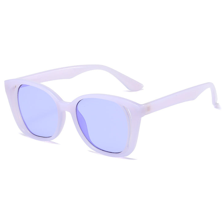 Ladies stylish cat-eye sunglasses with sturdy frame Bowlift