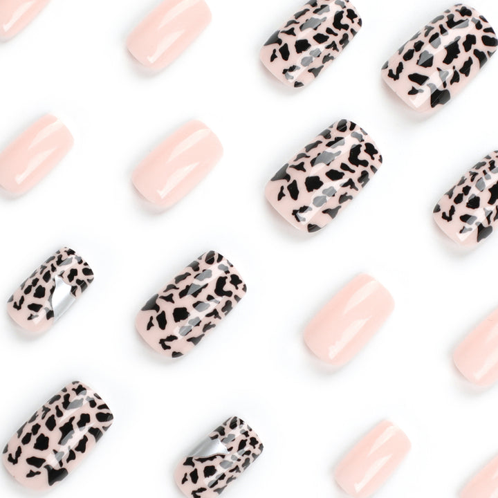 Artful Nail Art with Elegant Animal Design Bowlift