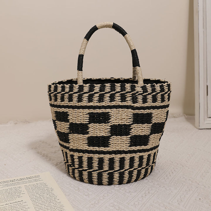 Handcrafted basket bag with modern geometric pattern Bowlift