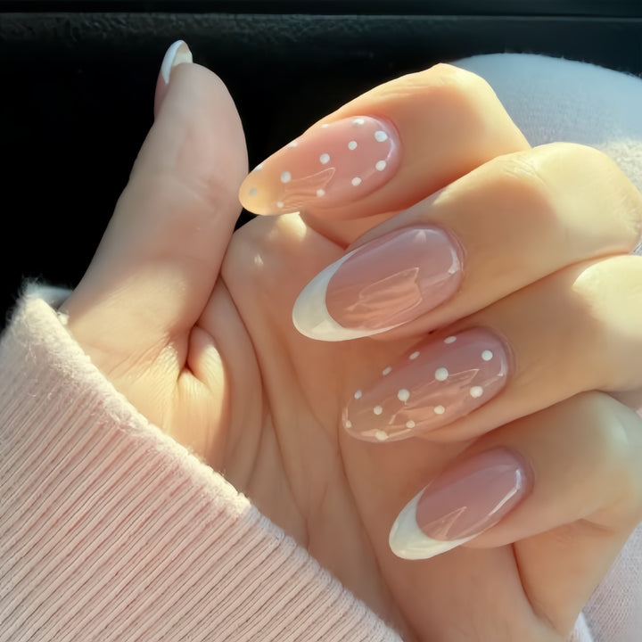 Artistic French Tip Press-On Nail Set Bowlift