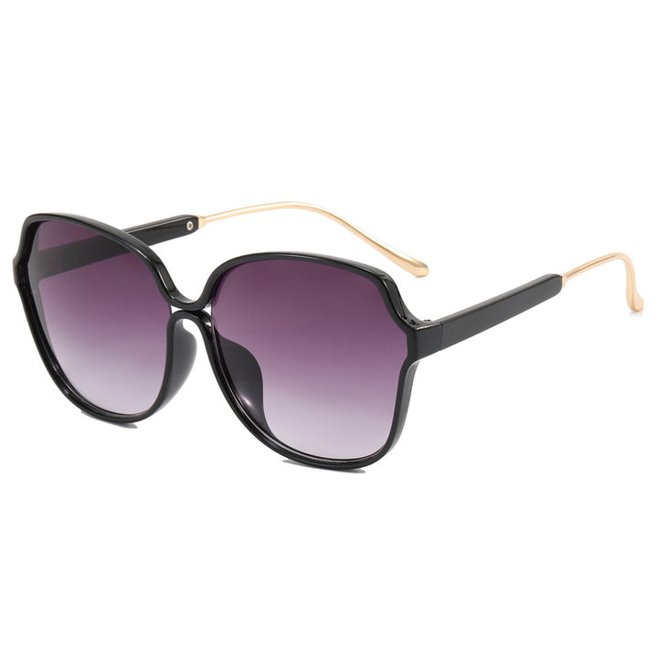Women's sunglasses in elegant oversized design Bowlift