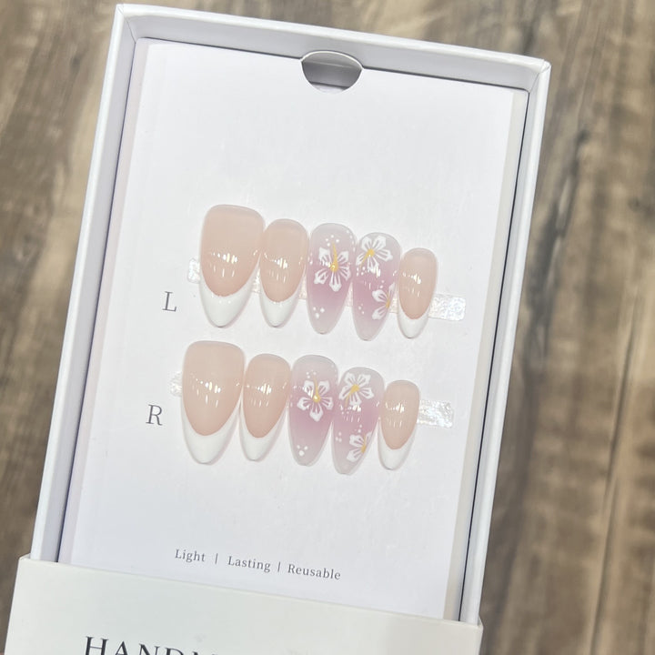 Floral-Design Reusable Press-On Nail Set Bowlift
