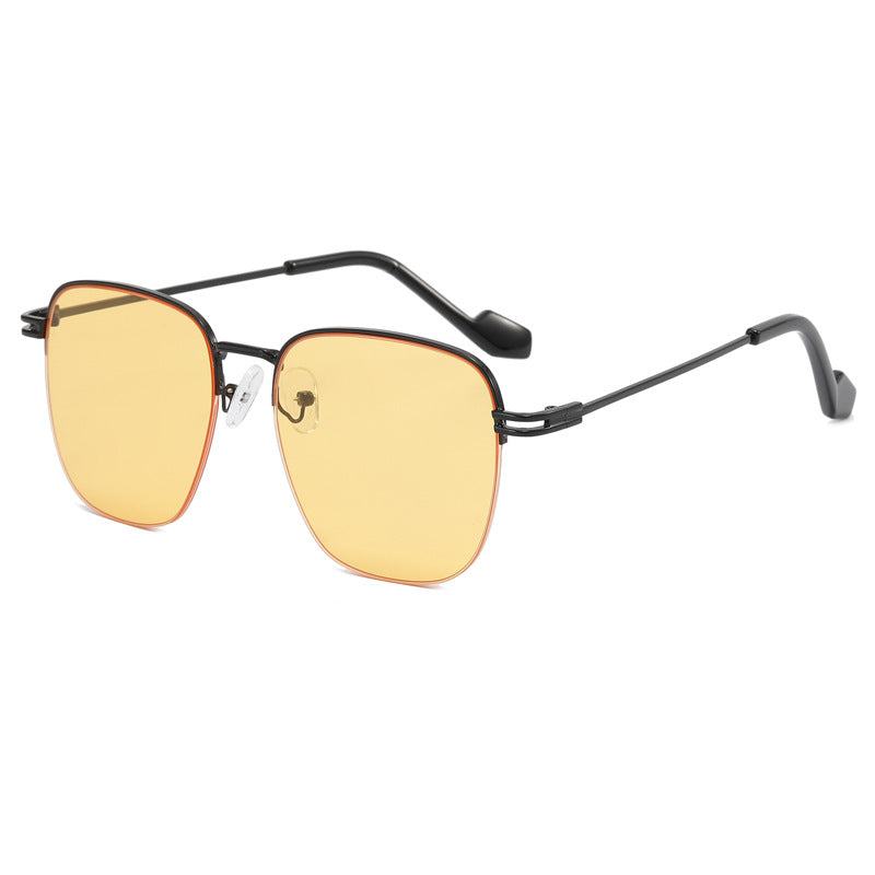 Women Designer Glasses with Square Frame and Glossy Metal Structure Bowlift