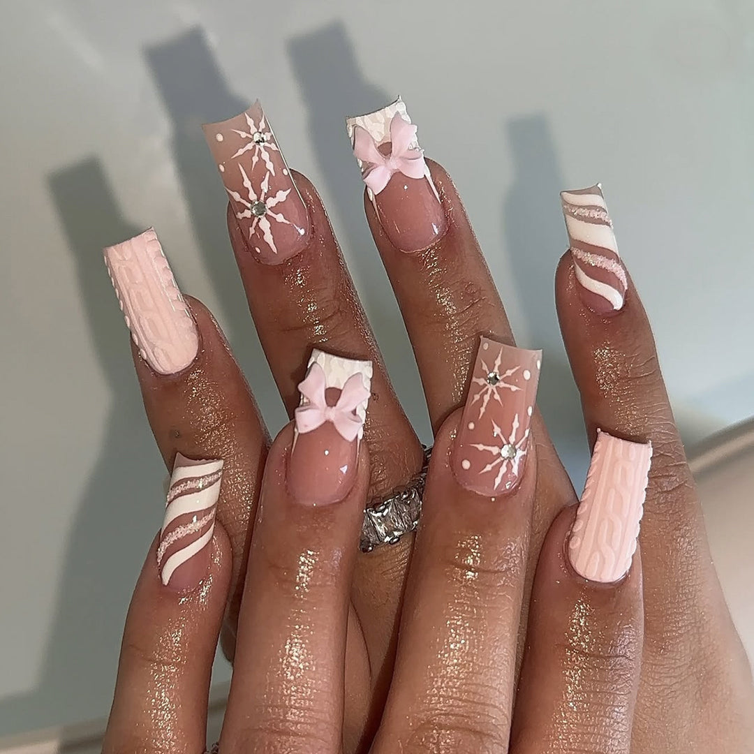 Artificial nail set with festive Christmas motifs Bowlift
