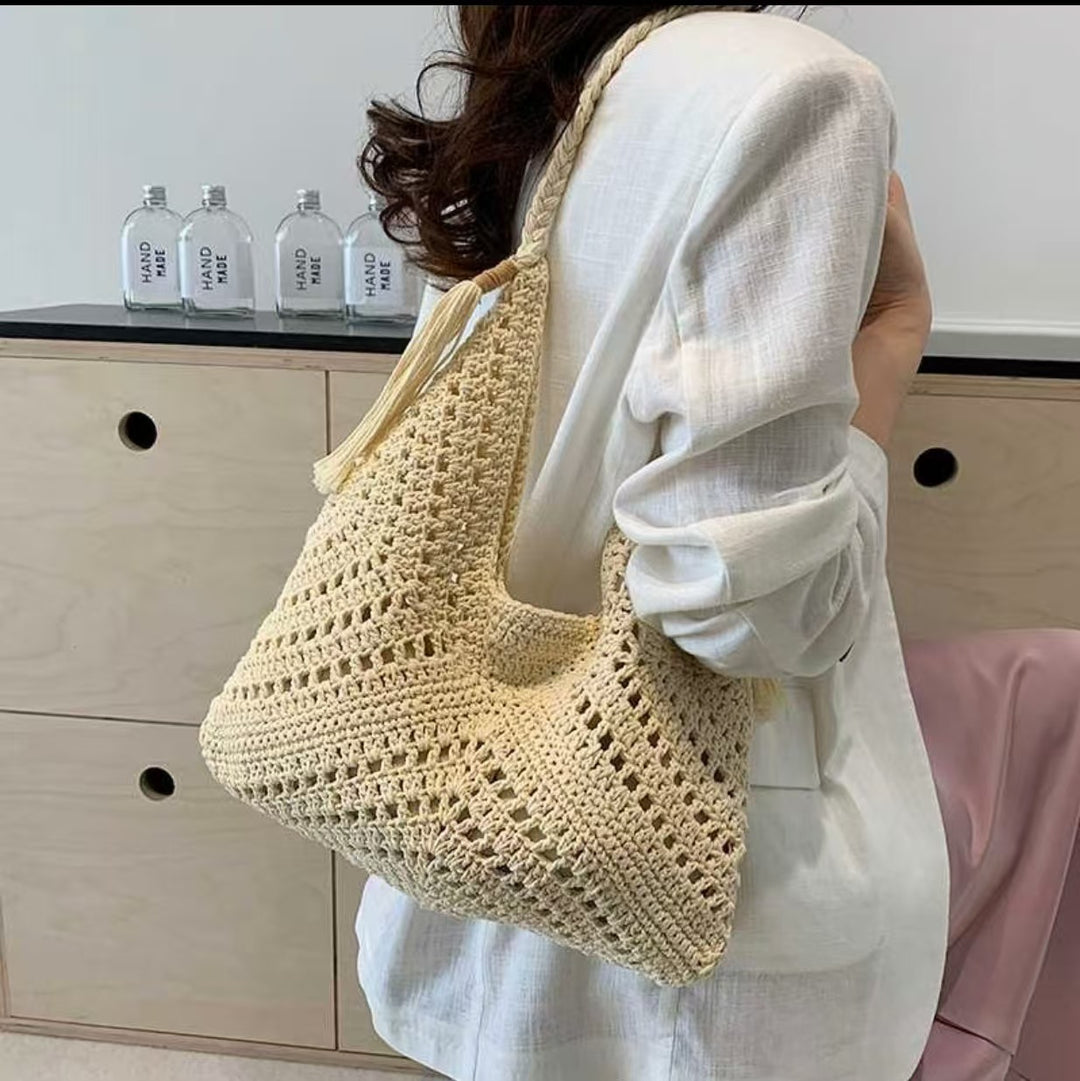 Hand-knotted Tote Bag Bowlift