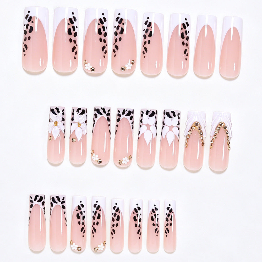 Artistic Nail Art Tips Bowlift