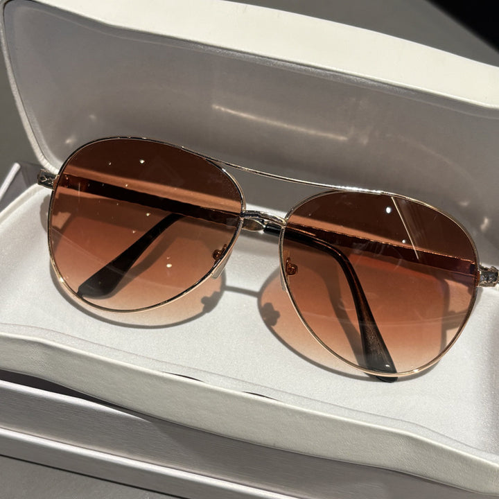 Aviator Style Sunglasses Bowlift