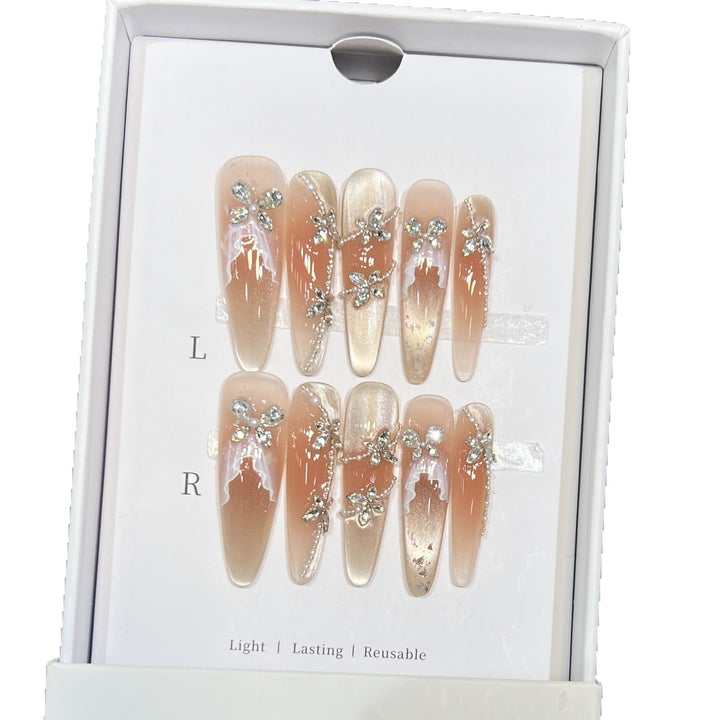 Decorative Rhinestone-Embellished Stiletto Press-On Nail Set Bowlift
