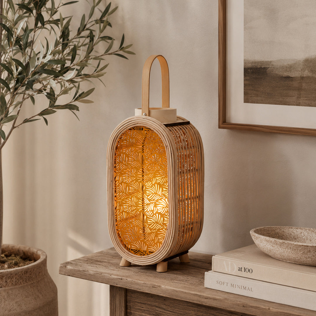 Decorative Lantern Stand Bowlift