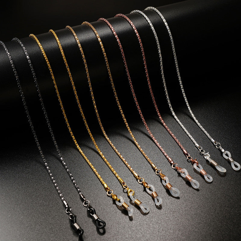 Elegant Pearl-Embellished Chain Bowlift