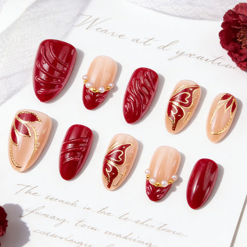 Artificial nails in elegant design Bowlift