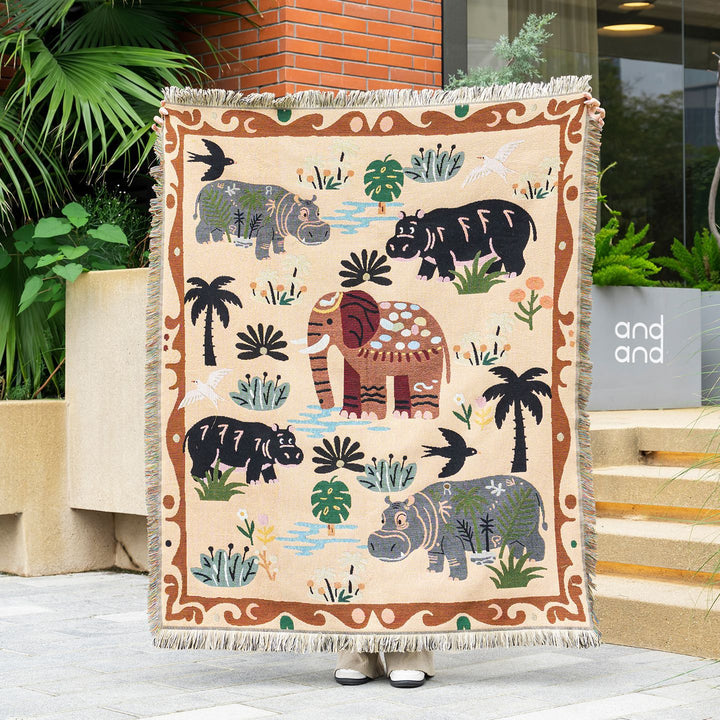 Artistic Animal-Themed Throw Blanket