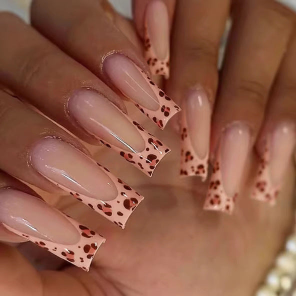 Artistic Nail Design Bowlift
