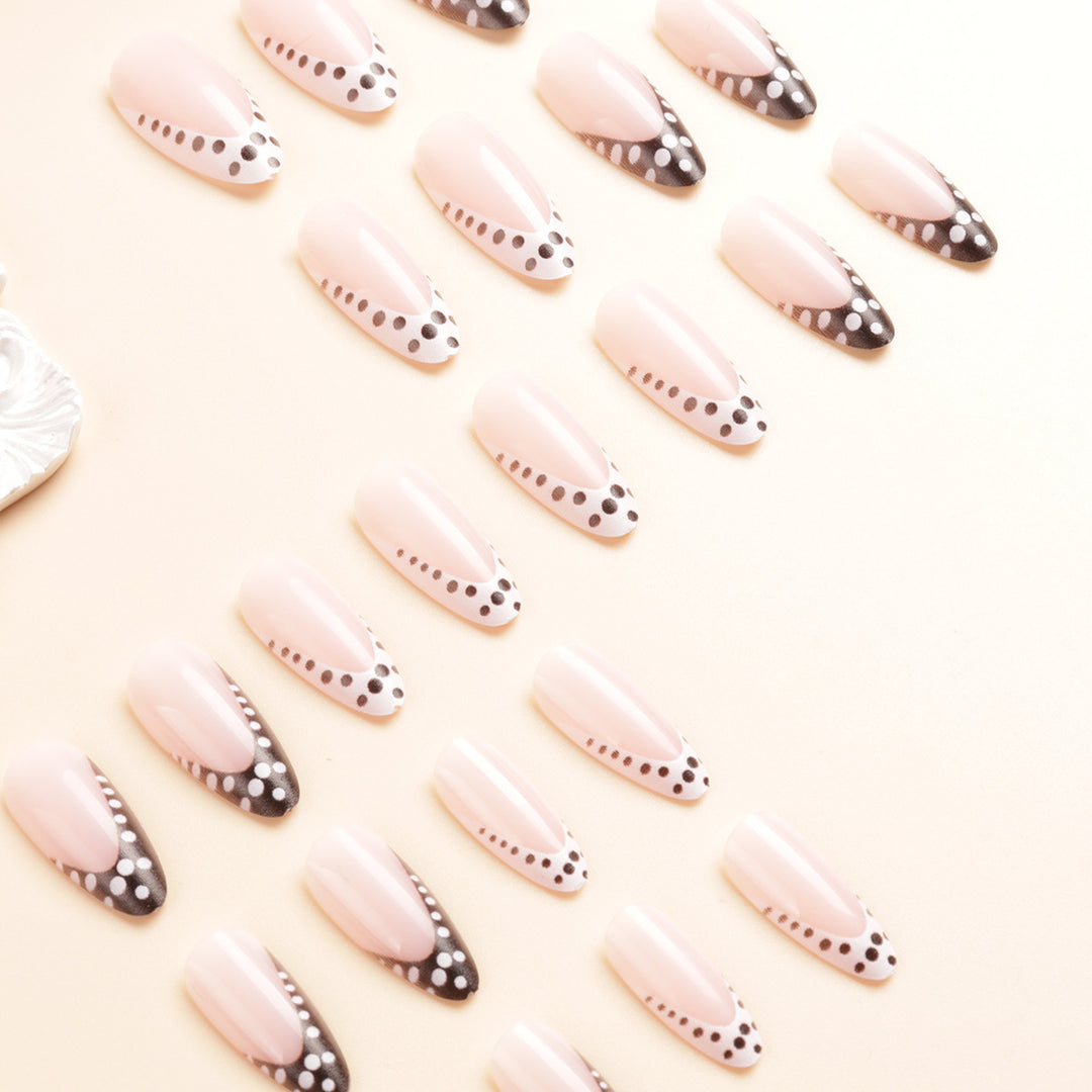 Elegant Artistic Nail Extensions Bowlift