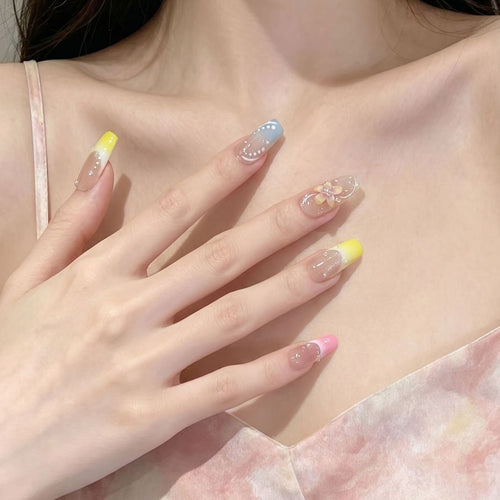 Artistic Floral Design Press-On Nail Set Bowlift
