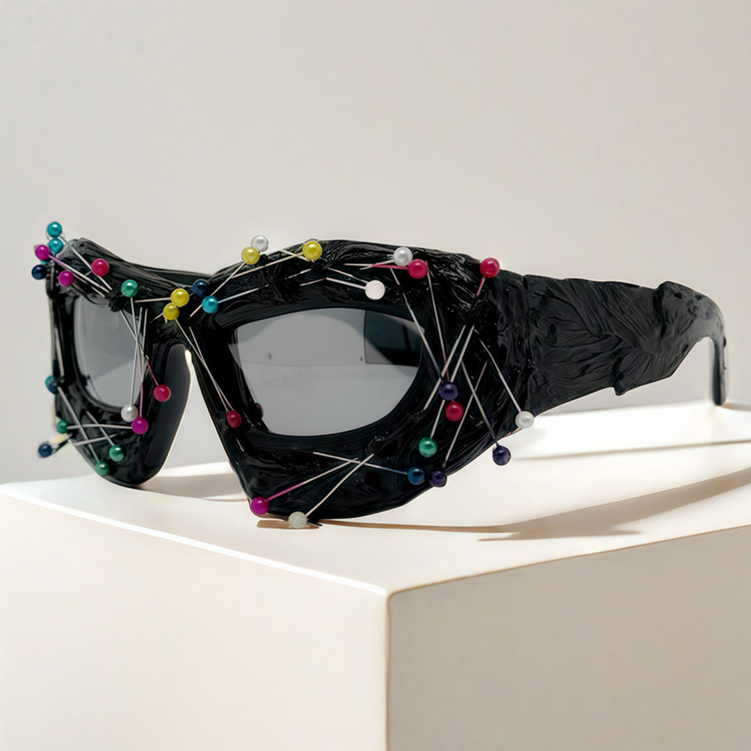 Ladies Creative Design Sunglasses with Innovative Accent Bowlift