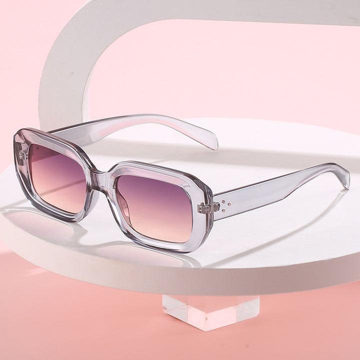 Ladies oversized square sunglasses with trendy design Bowlift