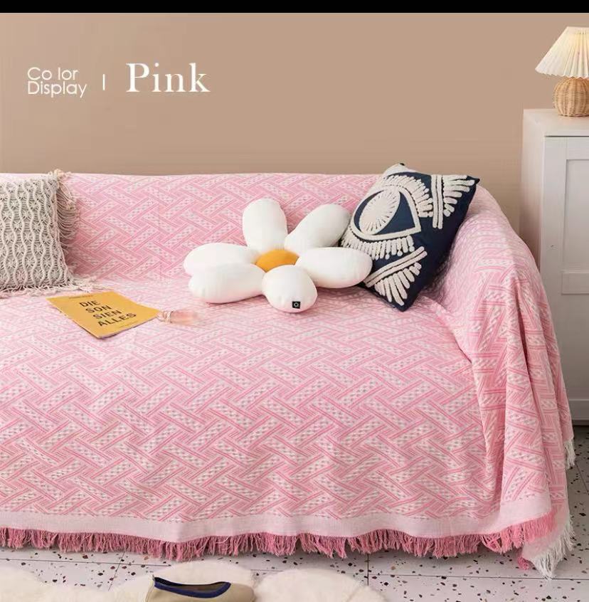 Decorative Pattern Throw Blanket