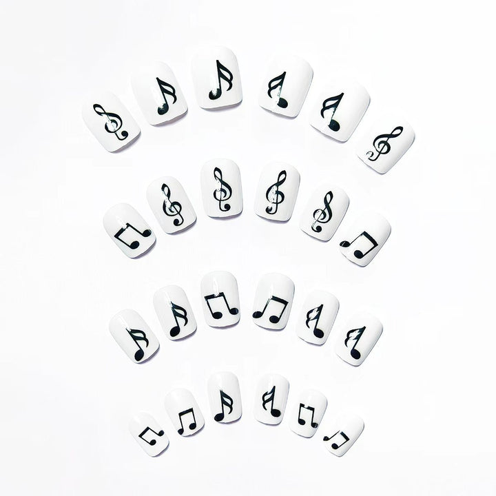 Artificial nails with music motif Bowlift