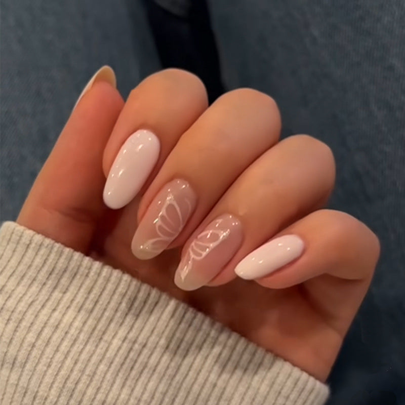 Glamorous Glittery Stiletto Press-On Nails Bowlift
